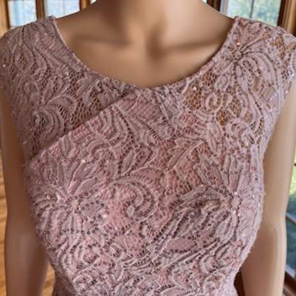 *Ignite Evening Rose Lace Bodycon Sleeveless Formal Prom Gown Dress Size 6